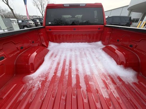 Used 2023 Chevrolet Silverado 1500 LT image 14