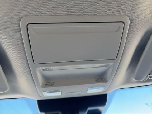 New 2025 Ford Maverick XL w/ Equipment Group 101A image 25