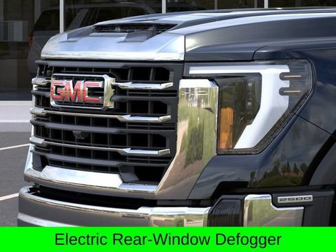 New 2026 GMC Sierra 2500 SLT w/ SLT Convenience Package AWD/4WD image 15