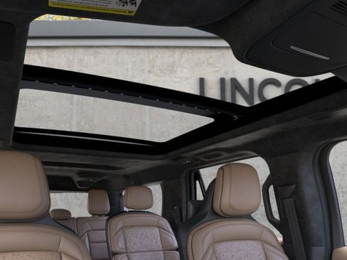 New 2025 Lincoln Navigator L Black Label image 22