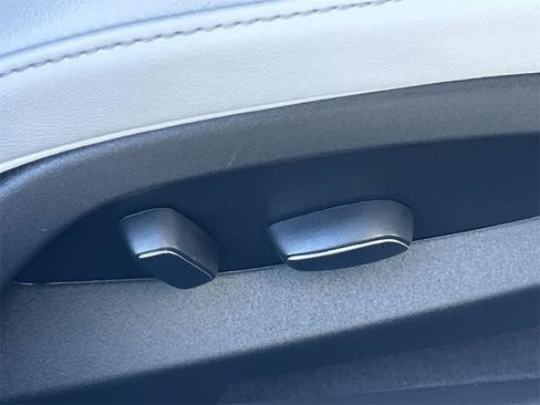 Used 2023 Chevrolet Corvette Stingray Coupe w/ 1LT image 45