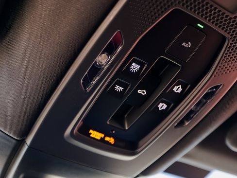 New 2026 Porsche Panamera 4S image 21