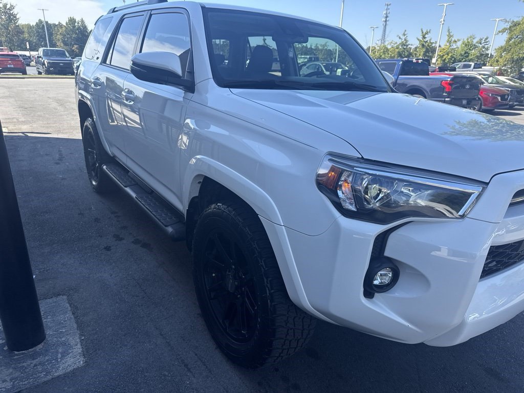 Used 2021 Toyota 4Runner SR5 Premium w/ Moonroof Package AWD/4WD image 2