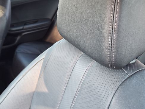 Used 2017 Honda Civic Touring image 18