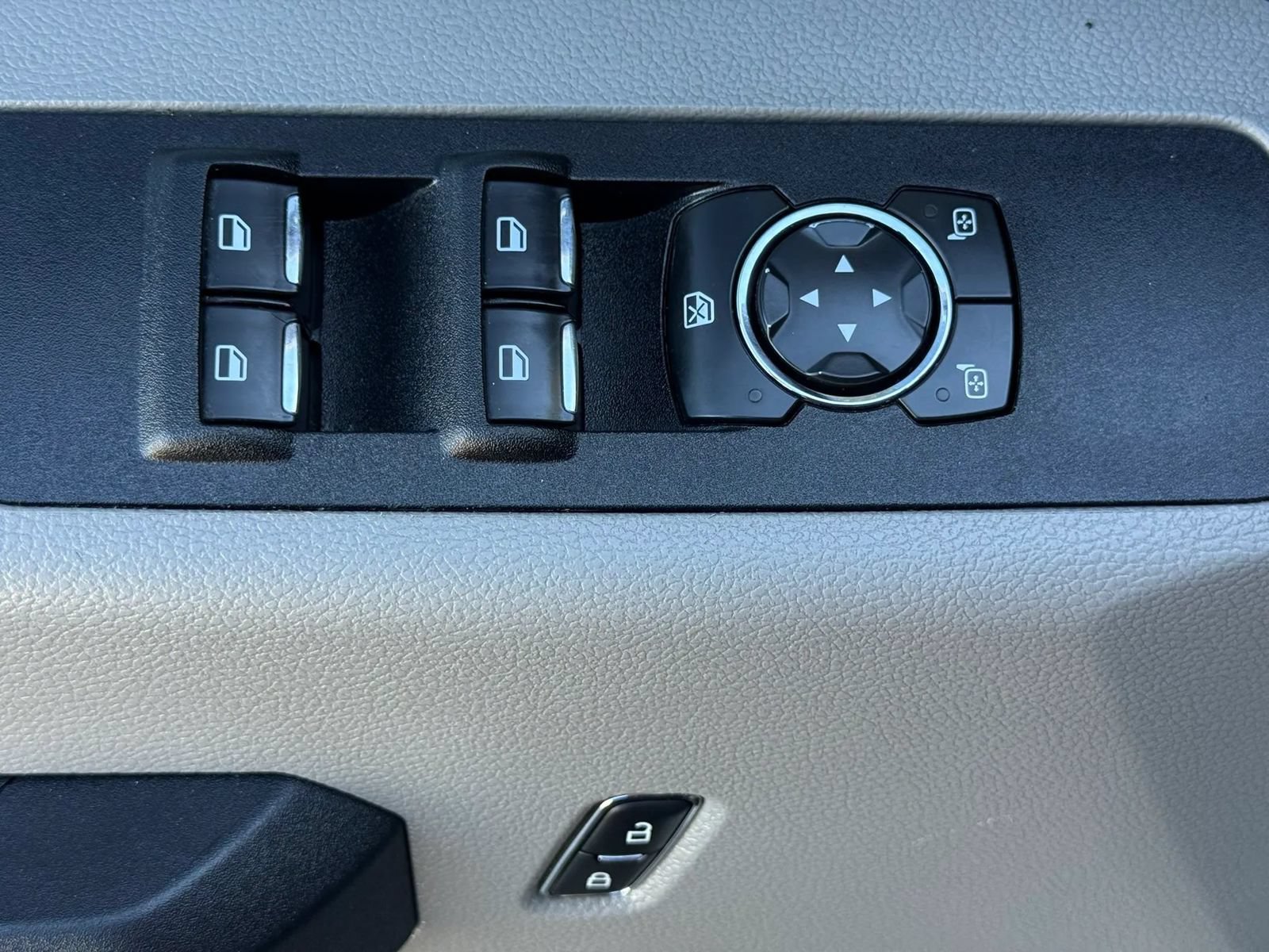 Used 2020 Ford F250 XL w/ Power Equipment Group RWD image 16
