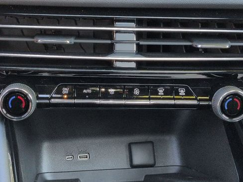 New 2026 Chevrolet Traverse Z71 w/ Driver Confidence Package image 17