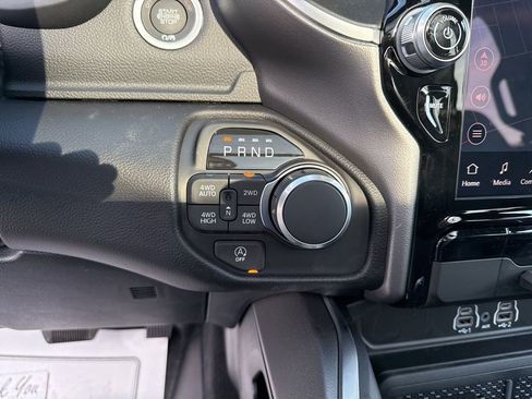 New 2026 RAM 1500 Big Horn AWD/4WD image 18