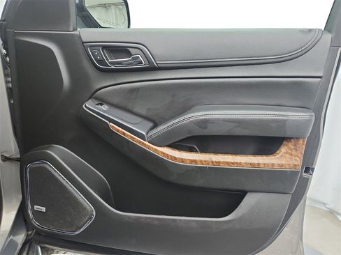 Used 2019 Chevrolet Suburban Premier w/ Max Trailering Package image 27