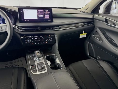 Certified 2026 INFINITI QX60 Luxe w/ Cargo Package AWD/4WD image 30