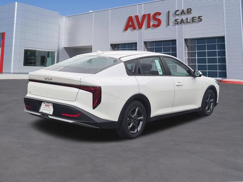 Used 2025 Kia K4 FWD image 6