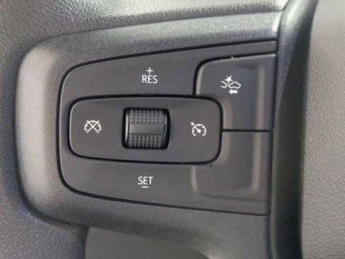 Used 2024 Chevrolet Silverado 1500 Custom image 16