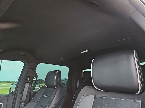 Certified 2026 RAM 3500 Laramie w/ Sport Appearance Package AWD/4WD image 23