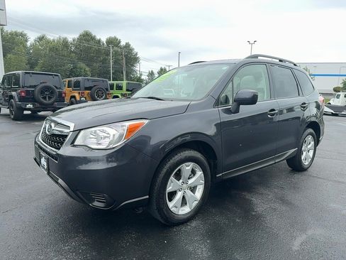 Used 2015 Subaru Forester 2.5i Premium AWD/4WD image 1