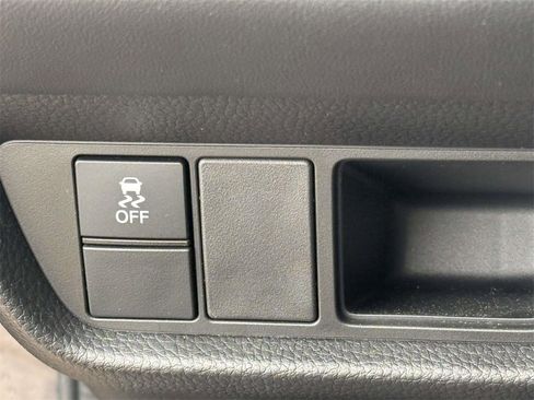 Used 2023 Honda HR-V EX-L image 25