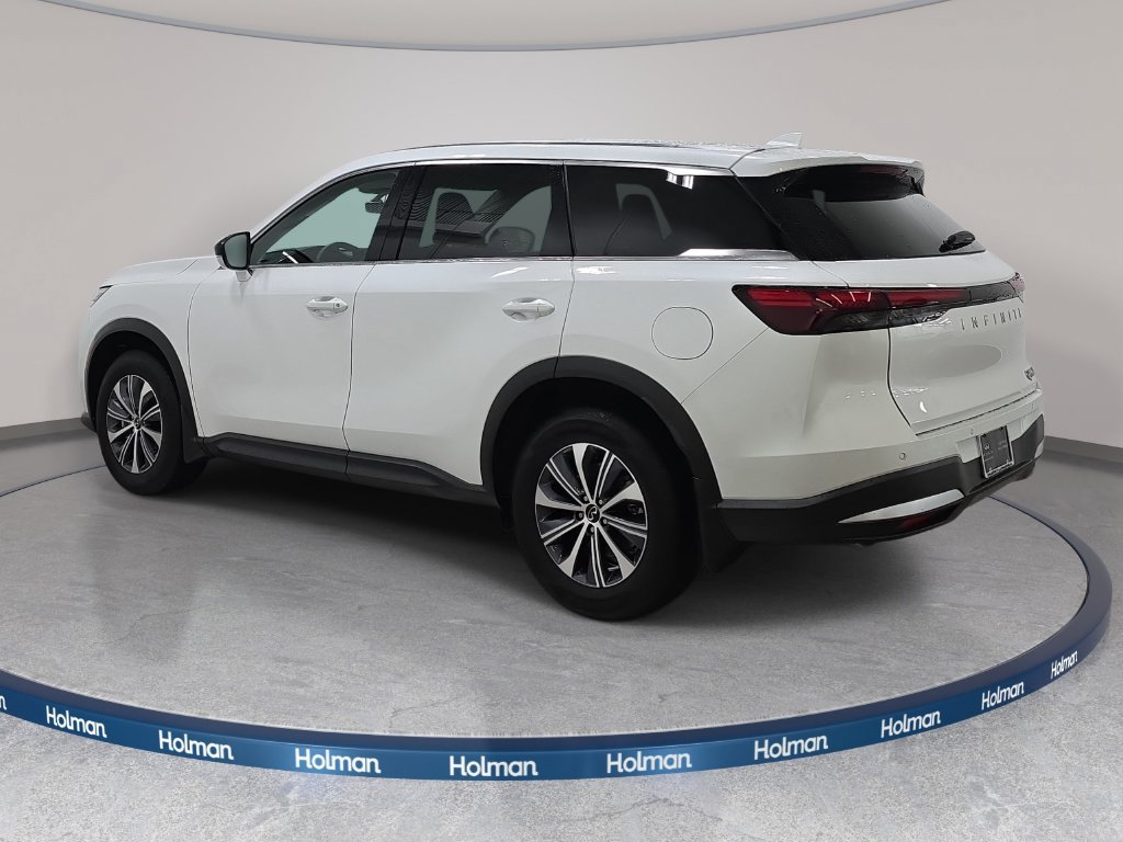Certified 2026 INFINITI QX60 Pure w/ Cargo Package AWD/4WD image 7