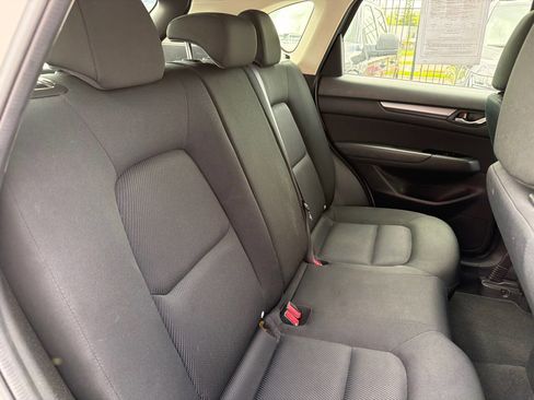 Used 2019 MAZDA CX-5 Sport FWD image 19