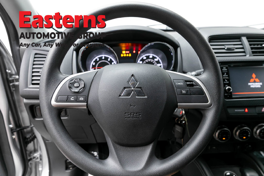 Used 2025 Mitsubishi Outlander Sport SE AWD/4WD image 11