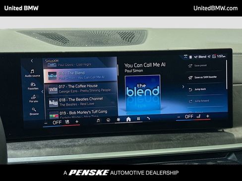 Used 2024 BMW X5 xDrive40i w/ Premium Package AWD/4WD image 8
