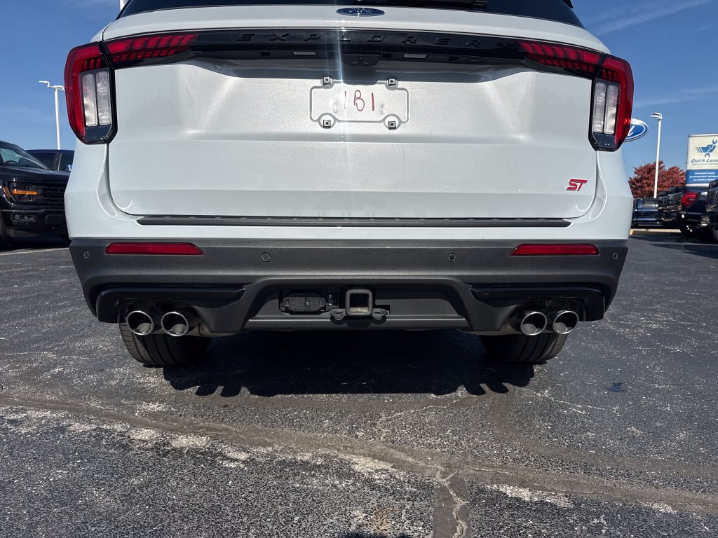 Used 2026 Ford Explorer ST w/ Sun And Sound Package AWD/4WD image 9