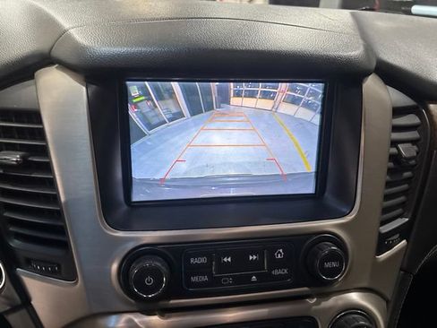 Used 2017 GMC Yukon Denali w/ Open Road Package AWD/4WD image 27