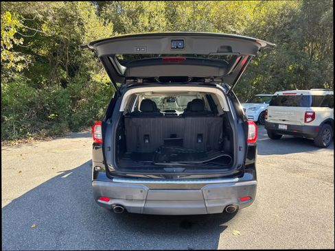 Used 2020 Subaru Ascent Limited w/ Technology Package image 41