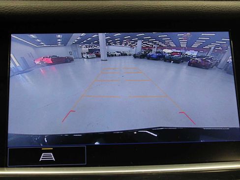 Certified 2022 Cadillac XT5 Premium Luxury w/ LPO, Floor Liner Package image 32