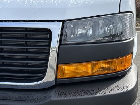 New 2025 GMC Savana 3500 w/ Power Convenience Package image 6