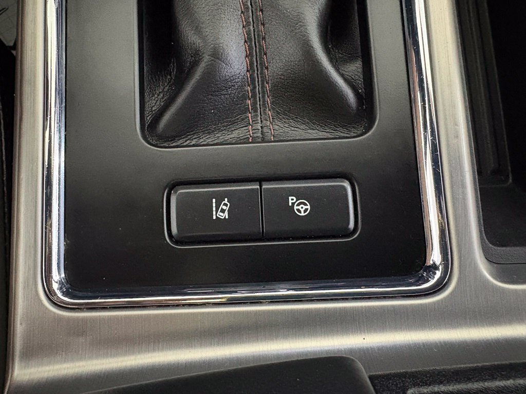 Used 2018 Ford F150 Platinum w/ Equipment Group 701A Luxury AWD/4WD image 39