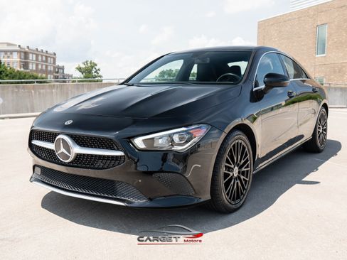 Used 2020 Mercedes-Benz CLA 250 w/ Premium Package image 3