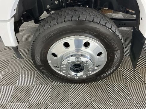 Certified 2025 Ford F450 Lariat w/ FX4 Off-Road Package image 32