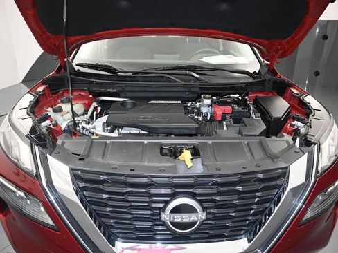 Used 2023 Nissan Rogue SV FWD image 27