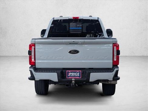 Used 2025 Ford F250 Lariat w/ Black Appearance Package AWD/4WD image 6
