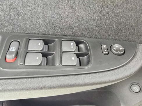 Used 2011 Chevrolet Malibu LT w/ Power Convenience Package image 11