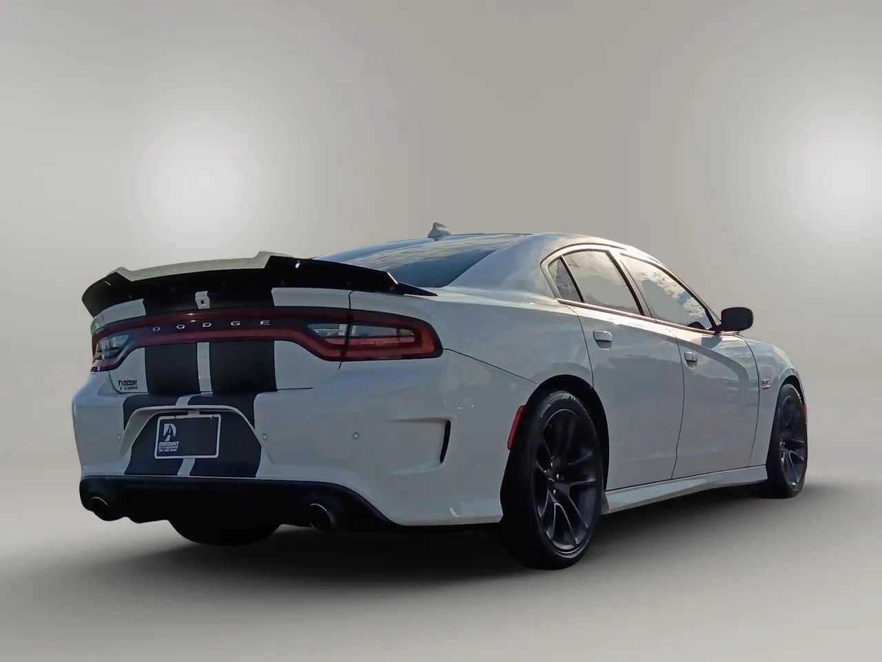 Used 2021 Dodge Charger Scat Pack w/ Navigation & Travel Group RWD image 5