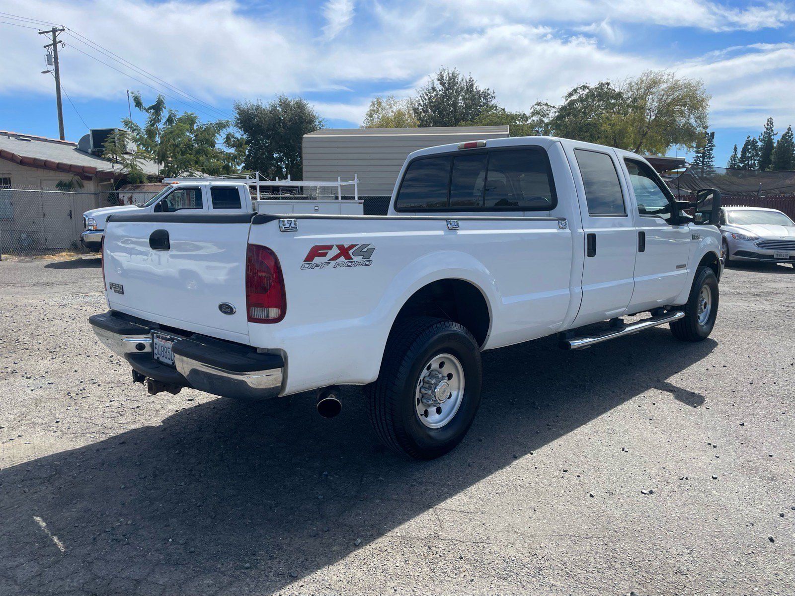 Used 2003 Ford F250 XLT AWD/4WD image 4