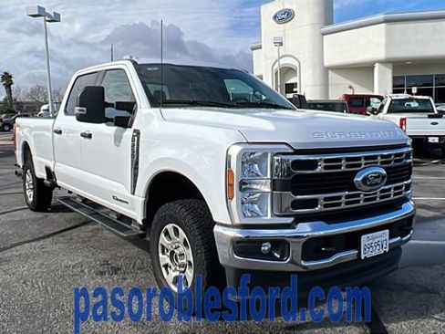 Used 2024 Ford F250 XLT image 1