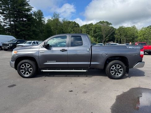 Used 2017 Toyota Tundra SR5 AWD/4WD image 2