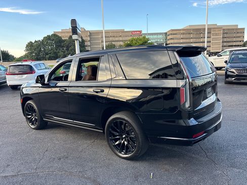 Used 2024 Cadillac Escalade Sport w/ LPO, ONYX Package AWD/4WD image 5