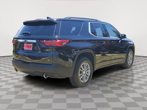 Used 2023 Chevrolet Traverse LT FWD image 4