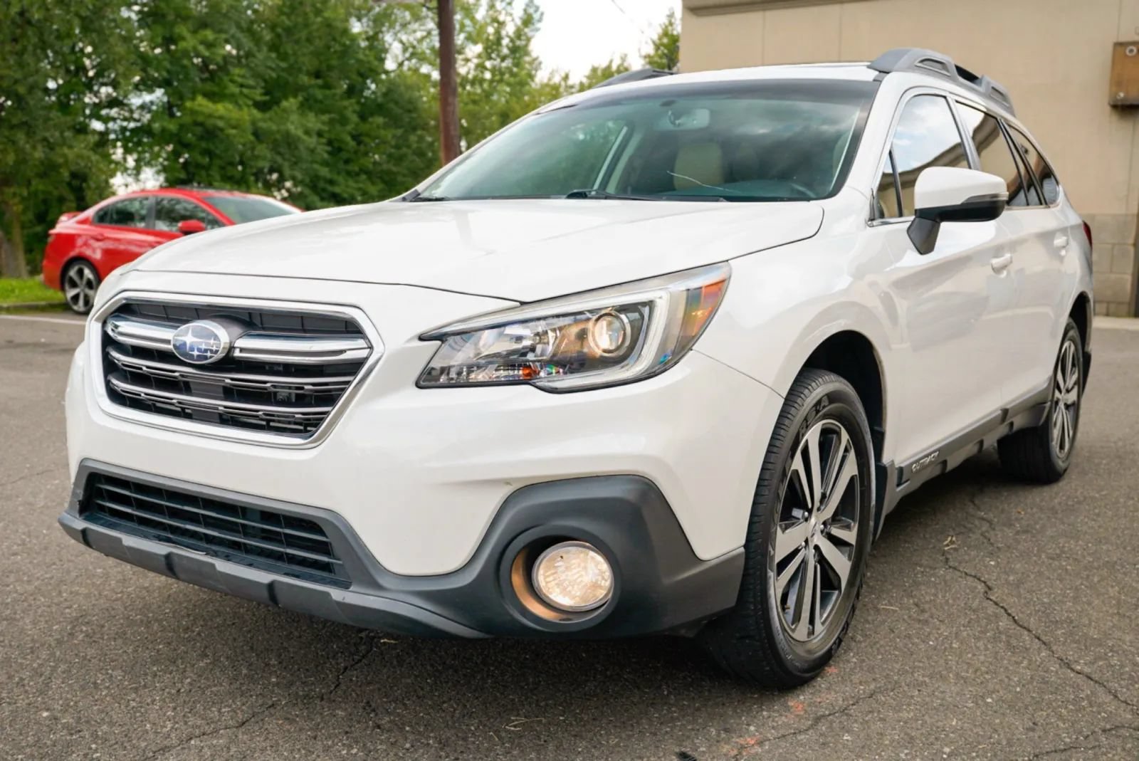 Used 2018 Subaru Outback 2.5i Limited w/ Popular Package #2 AWD/4WD image 9
