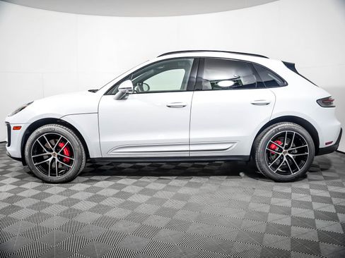 Used 2026 Porsche Macan S AWD/4WD image 2