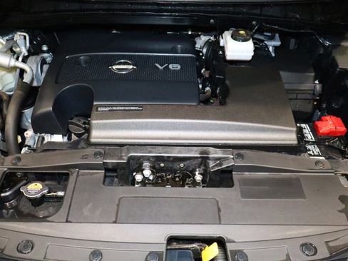 Used 2023 Nissan Murano SV image 9