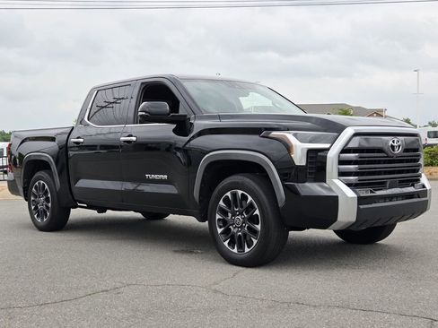Used 2023 Toyota Tundra Limited AWD/4WD image 7