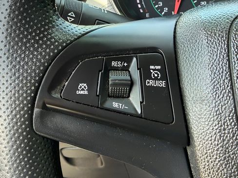 Used 2019 Chevrolet Trax LT w/ LPO, Cargo Package FWD image 15