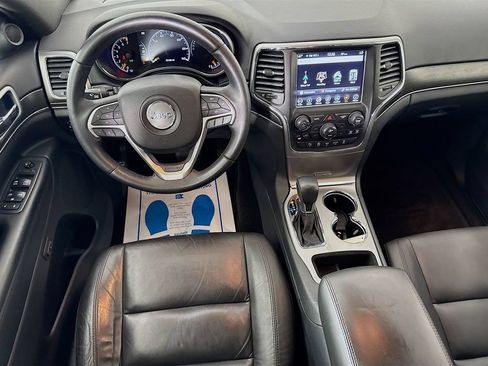 Used 2018 Jeep Grand Cherokee Limited RWD image 27