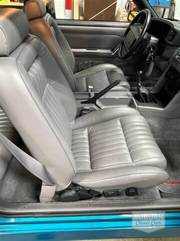 Used 1993 Ford Mustang Cobra RWD image 18