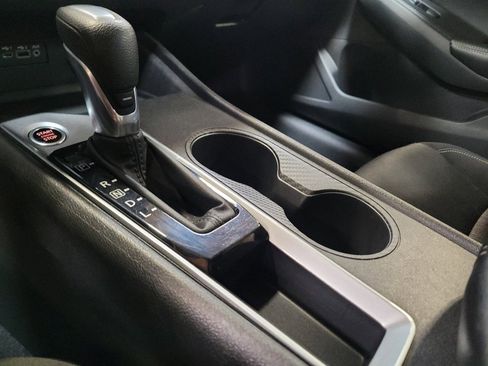 Used 2025 Nissan Altima 2.5 SV FWD image 26