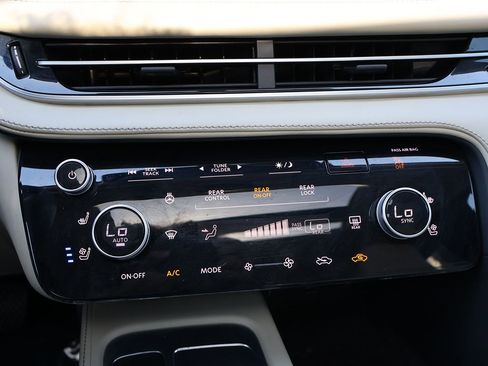 Used 2023 INFINITI QX60 Luxe w/ Vision Package FWD image 54