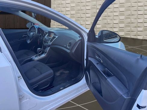 Used 2014 Chevrolet Cruze Eco FWD image 12