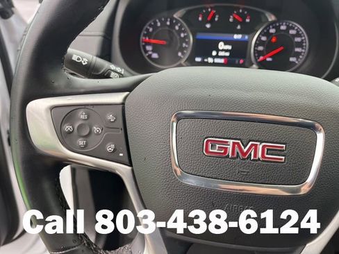 Used 2024 GMC Terrain SLT FWD image 20